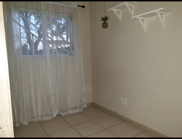 2 BEDROOM FLAT SOLD IN SIRROCCO'S